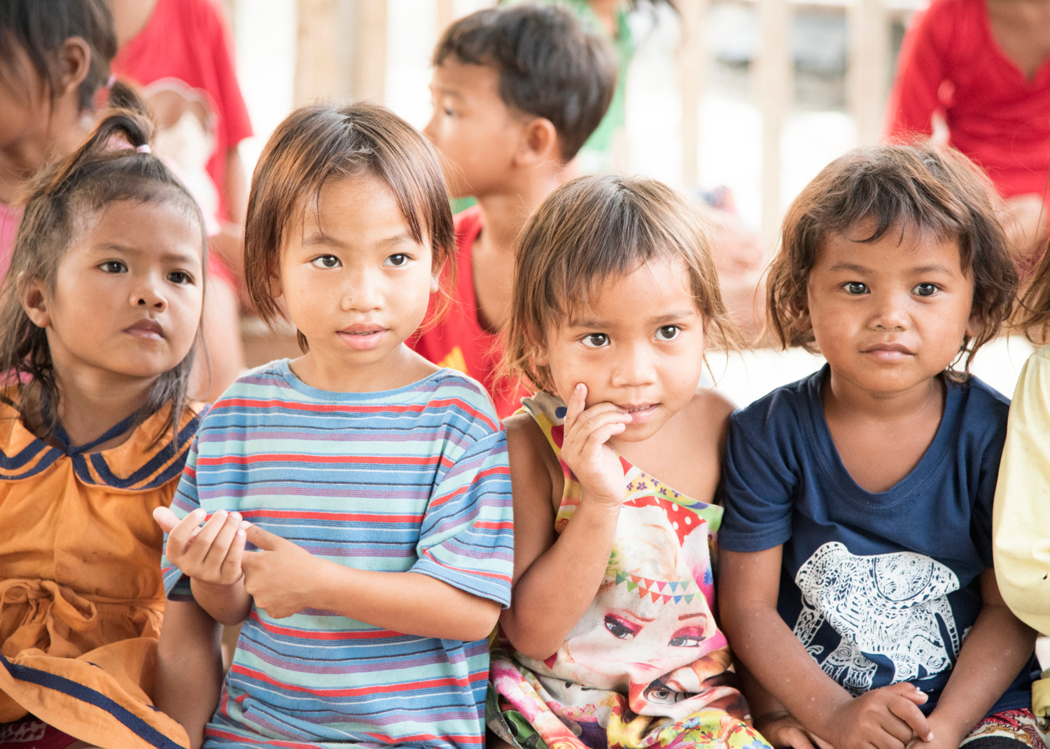 cambodian-children-slums-poipet-cambodia